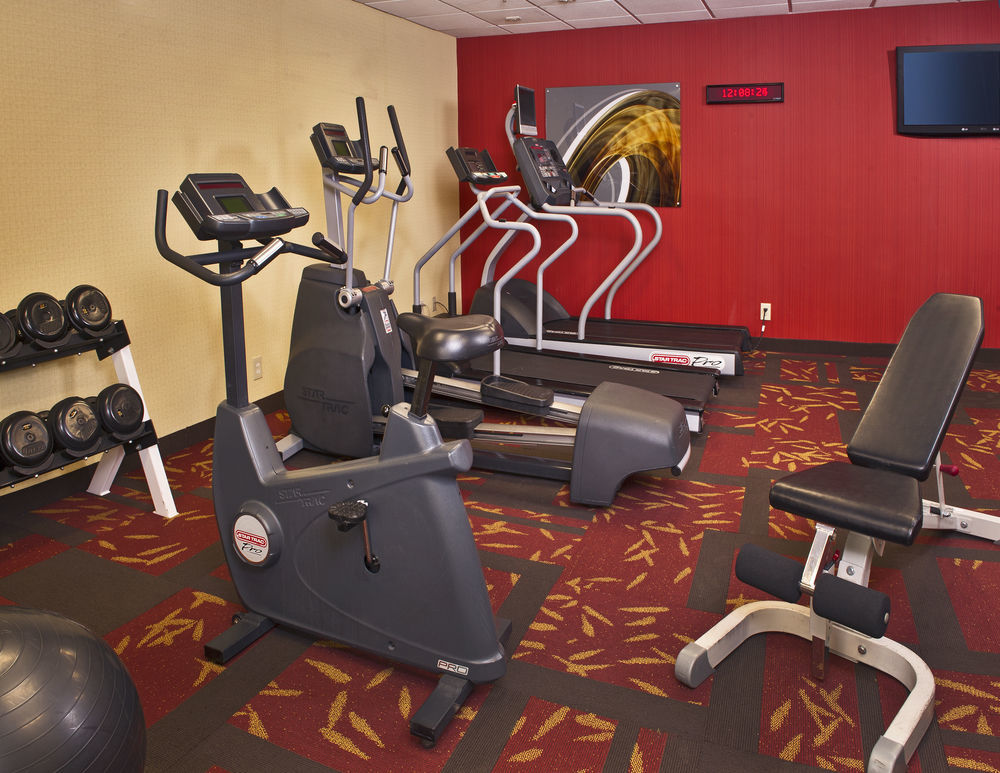 Courtyard By Marriott Silver Spring North/White Oak Bagian luar foto